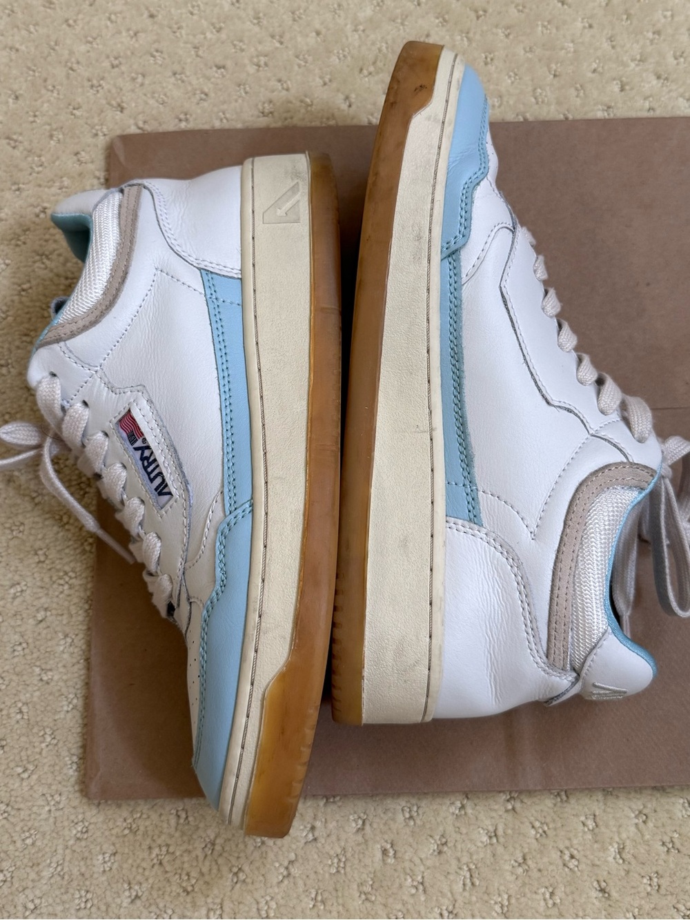 AUTRY Open Mid leather sneakers - Picture 6 of 8